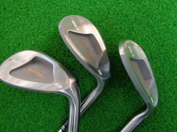 マスダゴルフ スタジオウェッジM425Sノーメッキモデル