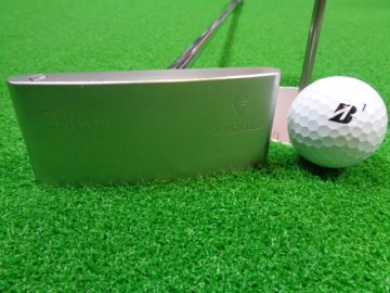 AR GOLF Tristan！これがセンターシャフトの完成形。