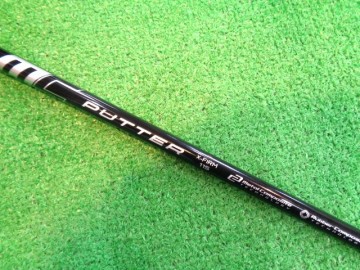 こだわり仕様！ロゴを右側に「MC PUTTER X-FIRM 115」へ