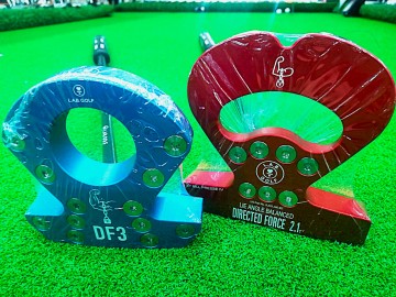 ラブゴルフ アームロックカスタムパターあります！