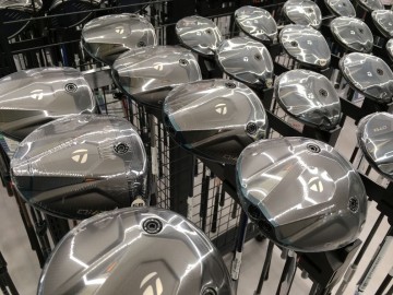 Qi4D 入荷しました！12°ロフトや9Wもあります。