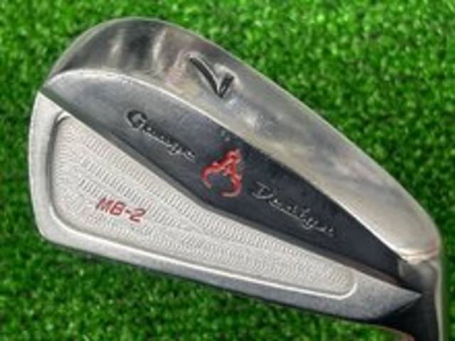 中古ゴルフ MB-2  8本