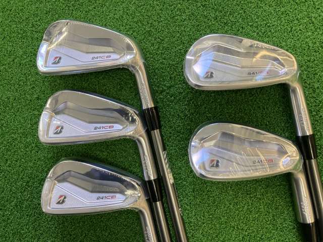 中古ゴルフ 241CB 5本