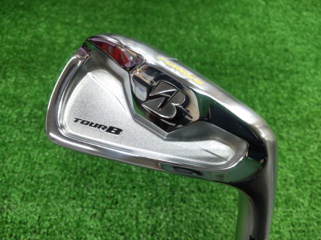 中古ゴルフ TOUR B X-CB 7I 32°