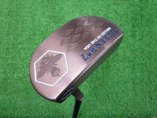 中古ゴルフ QueenB7 2025