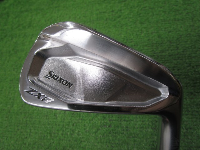 中古ゴルフ スリクソンZXi7 7I 32°