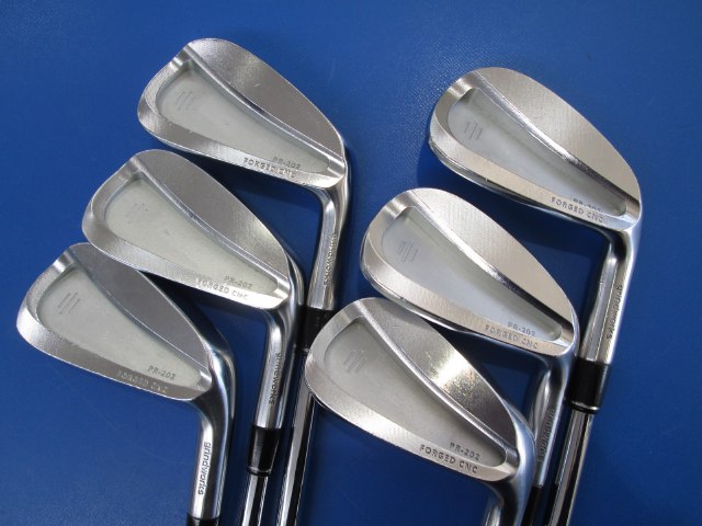 中古ゴルフ grindworks PR-202 6本