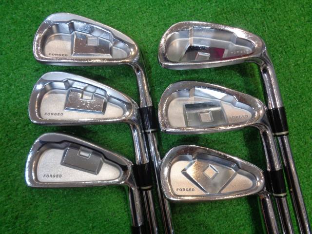中古ゴルフ ONOFF FORGED KURO 2015 6本