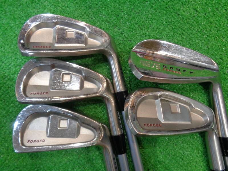 中古ゴルフ ONOFF FORGED KURO 2017 5本